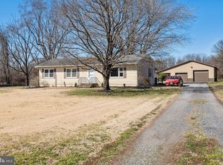 1400 Rossback Rd, Davidsonville, MD 21035