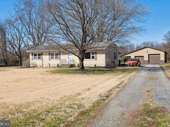 1400 Rossback Rd, Davidsonville, MD 21035