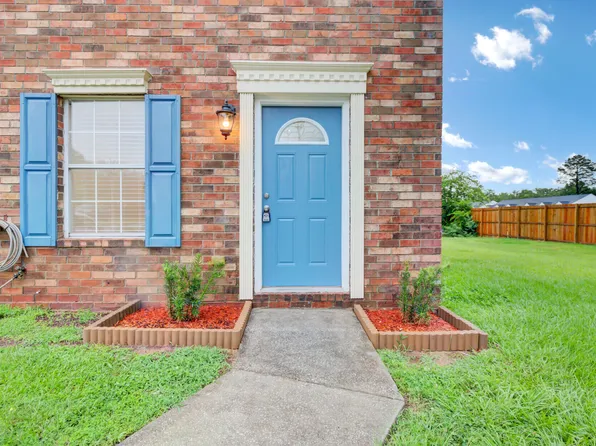 150 Rahway Rd APT D, Goose Creek, SC 29445