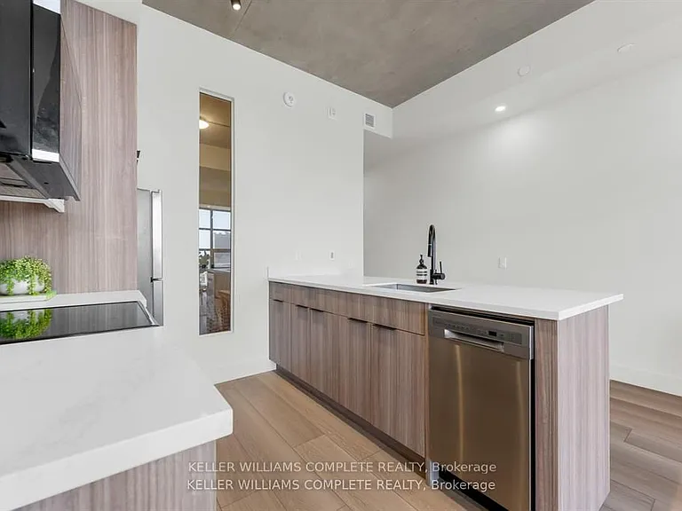 24 Augusta St #806 — Photo 3