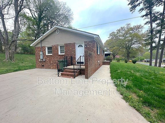 2nd image of 114 Lynnbrook Dr