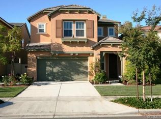 1040 Coronado Dr, Costa Mesa, CA 92626