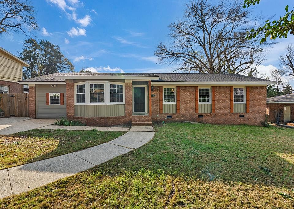 1st image of 547 Fair Oaks Dr