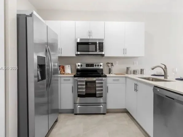 23402 SW 133rd Ct, Homestead, FL 33032