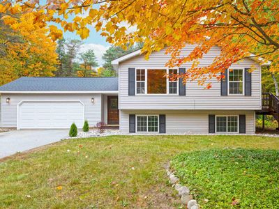 3188 Nimrod Rd, Traverse City, MI, 49685