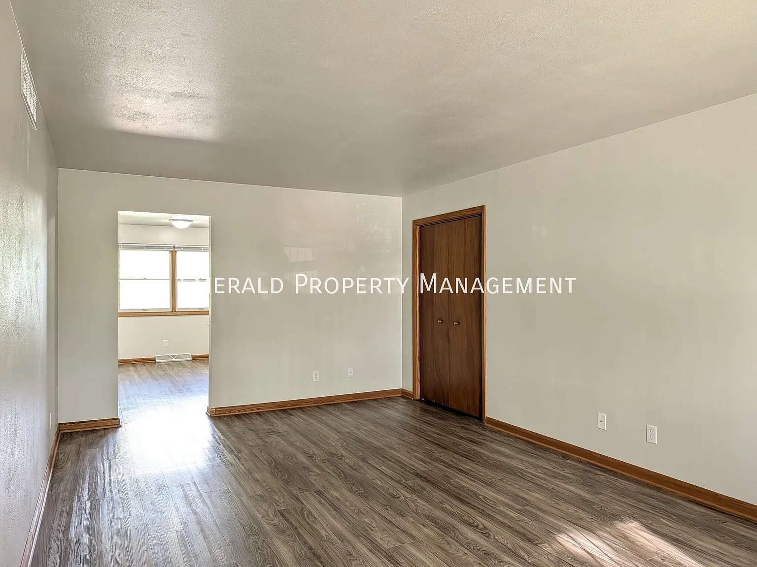 2 bed, $1,350 — Photo 3