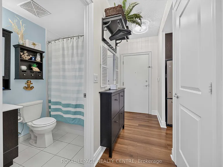 16 Brookers Ln #403 — Photo 23