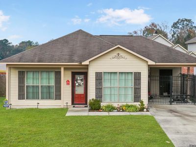 32449 Lake Pointe Blvd, Denham Springs, LA, 70726