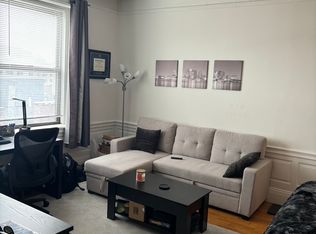 464-466 Commonwealth Ave #705, Boston, MA 02215