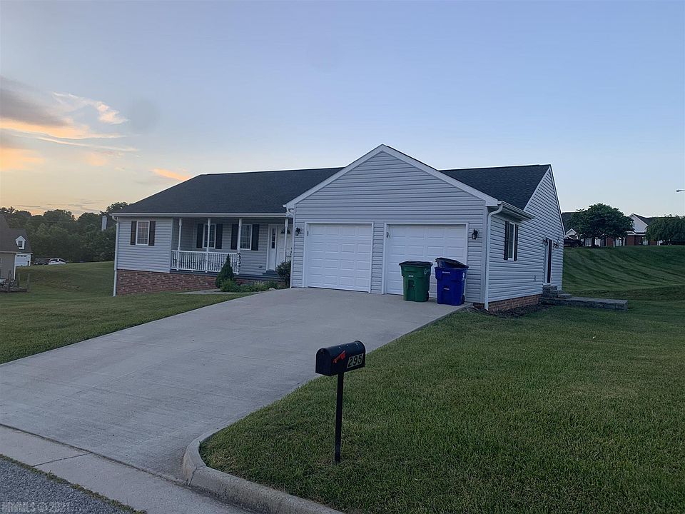 1st image of 295 Alder Ln