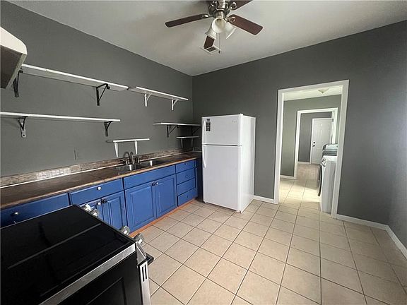 5th image of 3517-19 S Tonti St