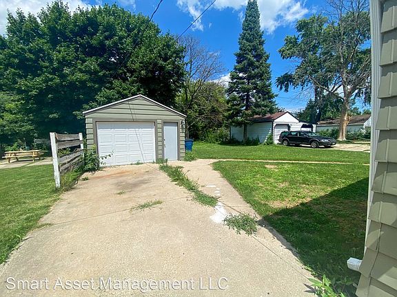 2nd image of 5612 W Carmen Ave