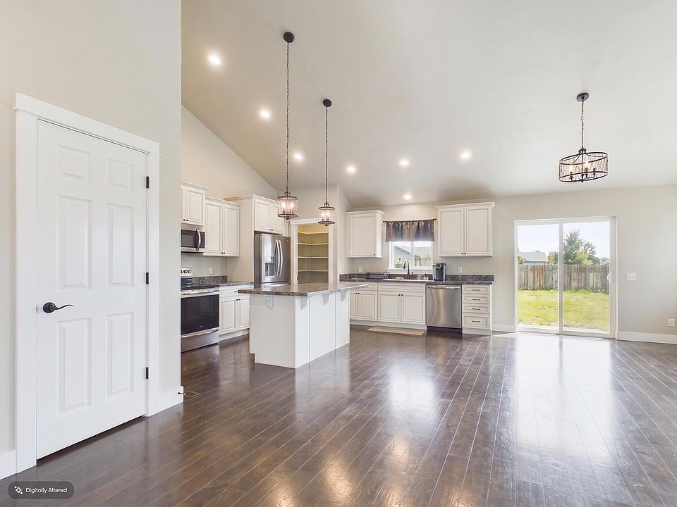 1st image of 315 Greenfield Way