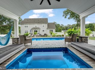 8 Edwards Ct, Little Egg Harbor, NJ 08087