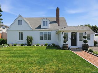 57 Girard Avenue, Bay Shore, NY 11706
