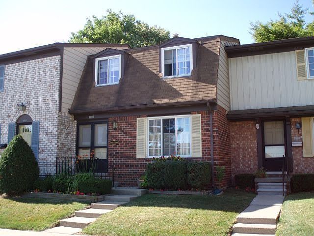 1st image of 2056 Wickham St #1
