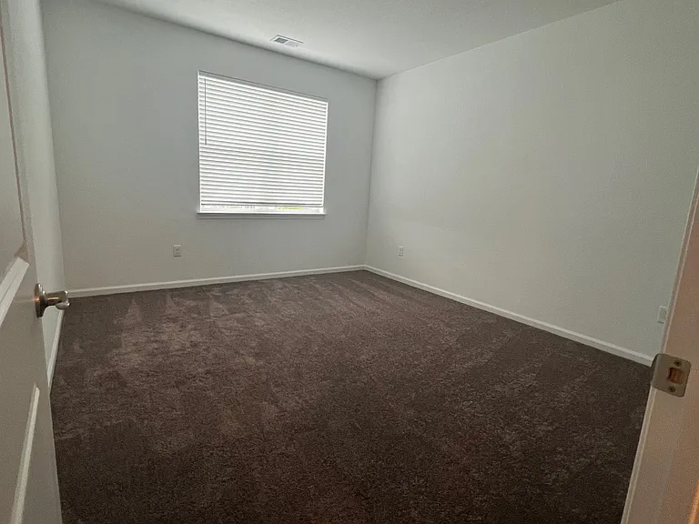 1728 Vankar Dr — Photo 5