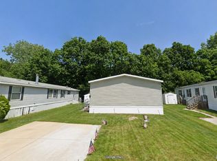 4229 Hillary Crk, Burton, MI 48519