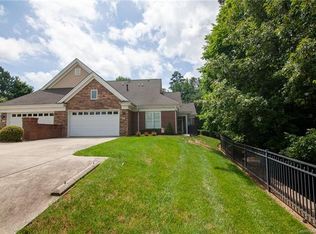 10725 Vicino Ct, Matthews, NC 28105
