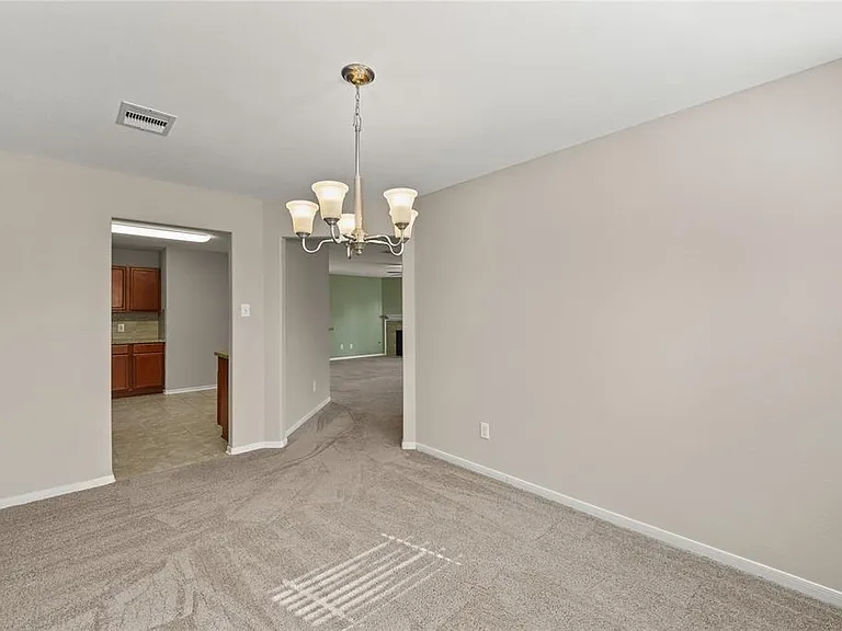 3006 Madison Elm St — Photo 15