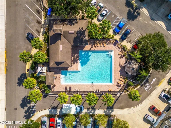 7044 DEER LODGE Circle #102, Jacksonville, FL 32256