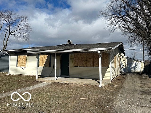 2nd image of 3458 Carr Ave