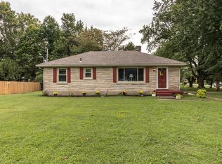 10017 3rd Street Rd, Louisville, KY 40272