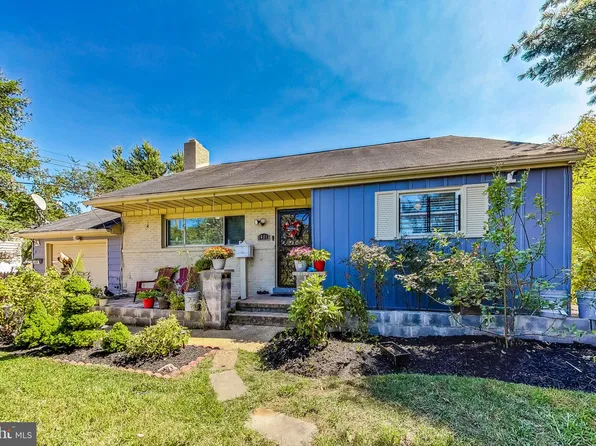 10513 Edgemont Dr, Hyattsville, MD 20783