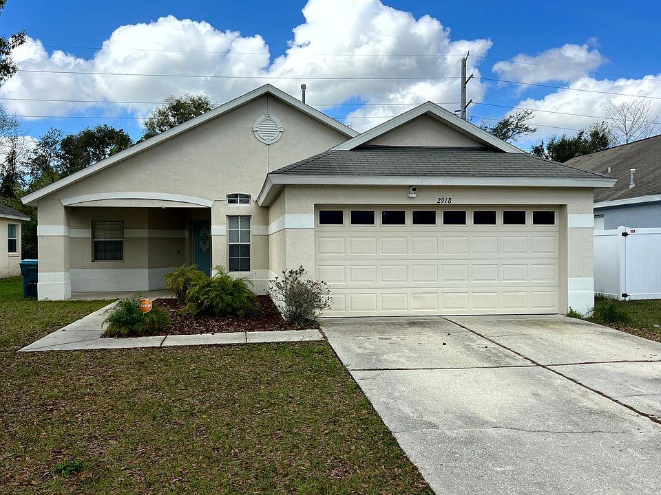 1st image of 2918 Coontie Ave
