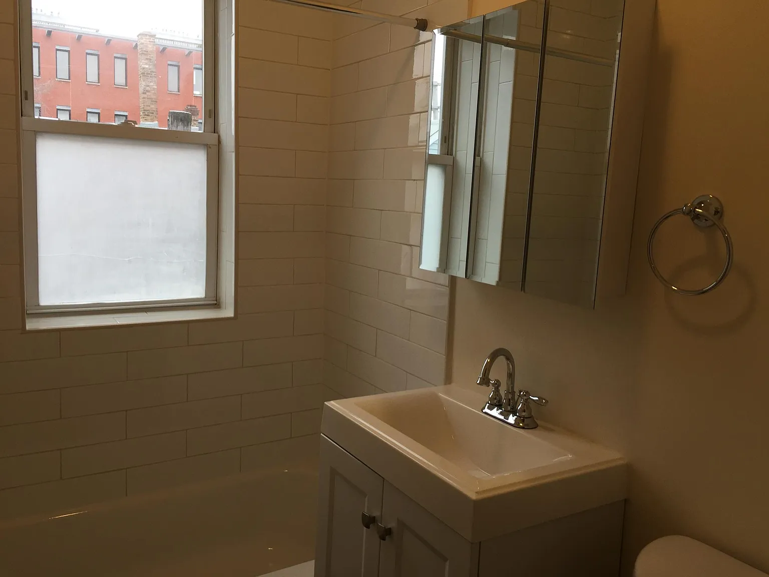 Studio, $1,850 — Photo 4