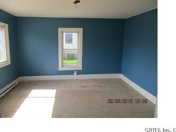 4th image of 1032 State Fair Blvd