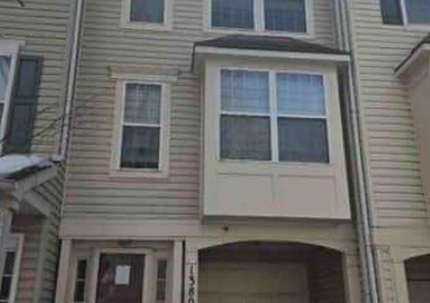 1st image of 13807 Courtland Ln