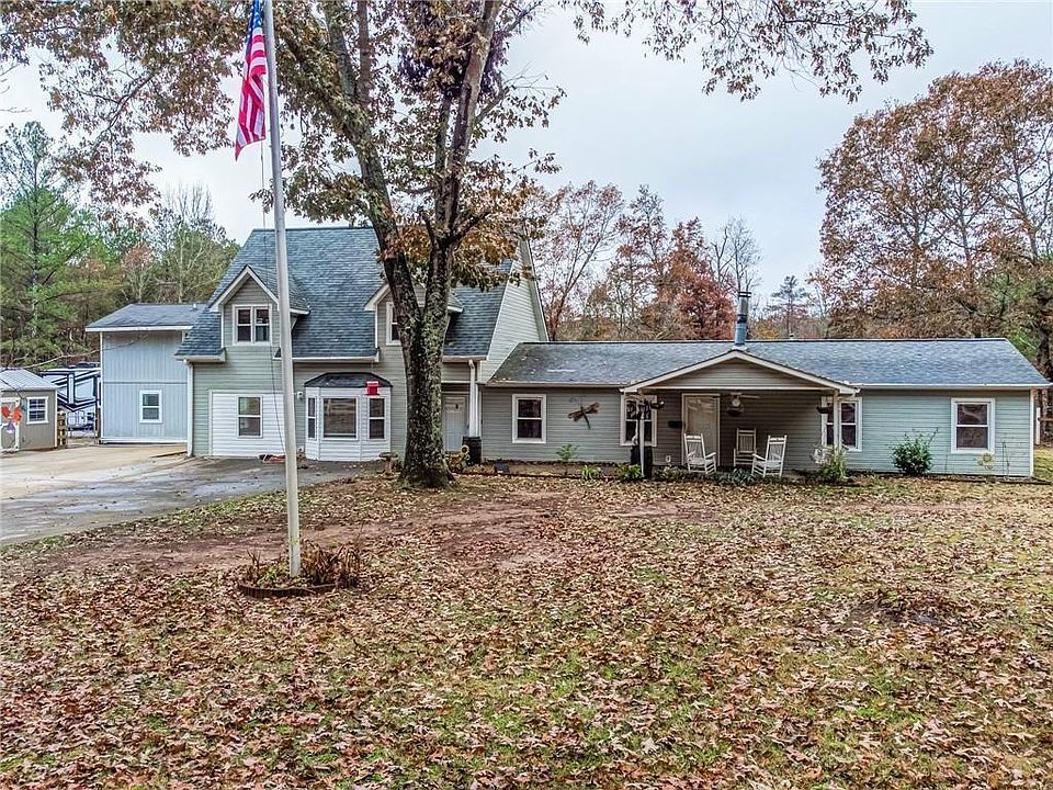 1st image of 53 Black Rd NE