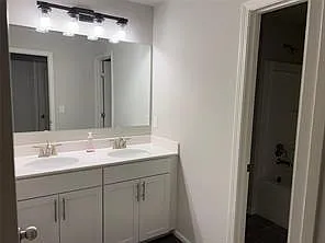 2043 Hamilton Lake Pkwy — Photo 19