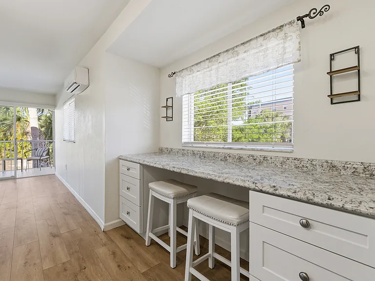 8109 Country Rd #206 — Photo 8