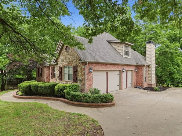 6759 Sunset Ridge Cir, Springdale, AR 72762