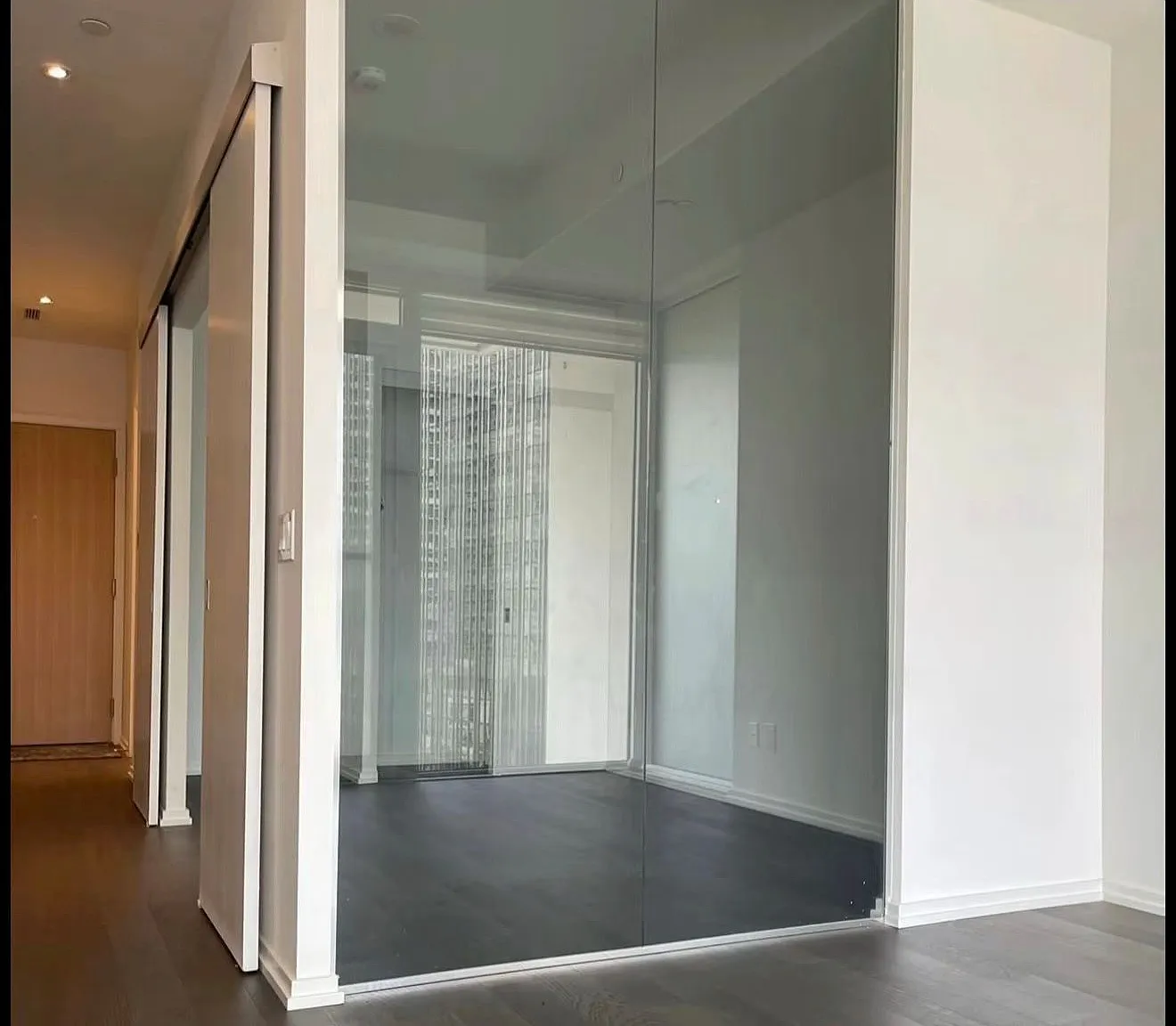1 bed, $2,100 — Photo 2