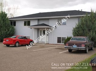 601 11th St APT 1, Cody, WY 82414