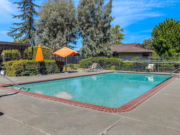 3430 Willis Dr — Photo 25