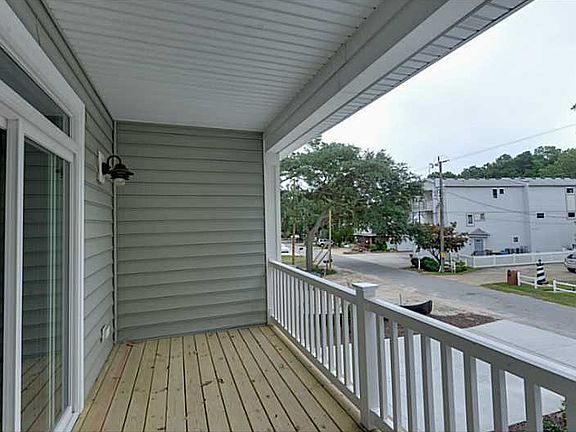 5th image of 3742 Chesterfield Ave