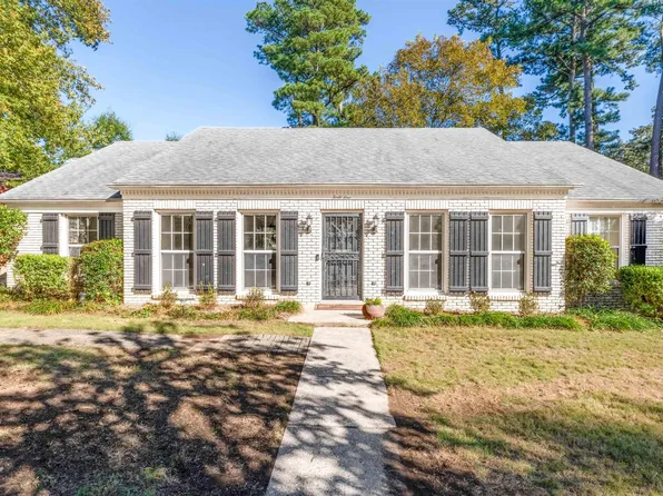 41 Coachlight Dr, Little Rock, AR 72227