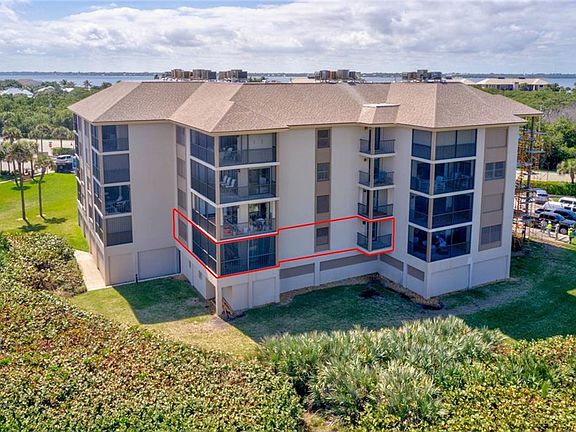3rd image of 2641 NE Ocean Blvd #1-103