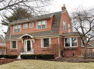 445 S Pine Ave, Arlington Heights, IL