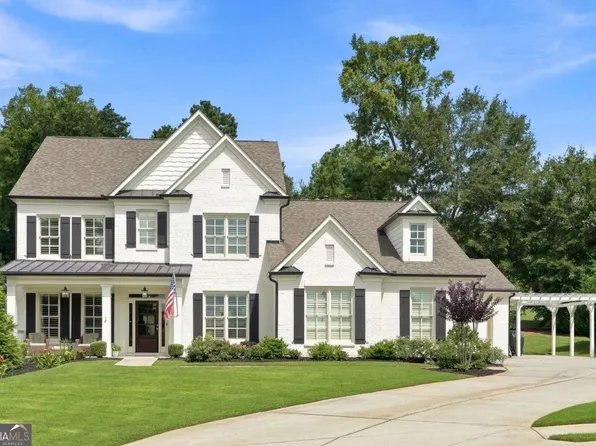 2442 Sunflower Dr, Hoschton, GA 30548