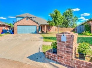 11104 SW 7th Cir, Yukon, OK 73099