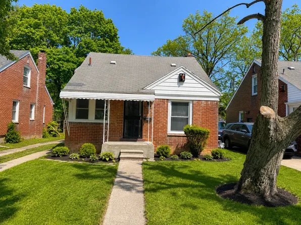 19950 Oakfield Ave, Detroit, MI 48235