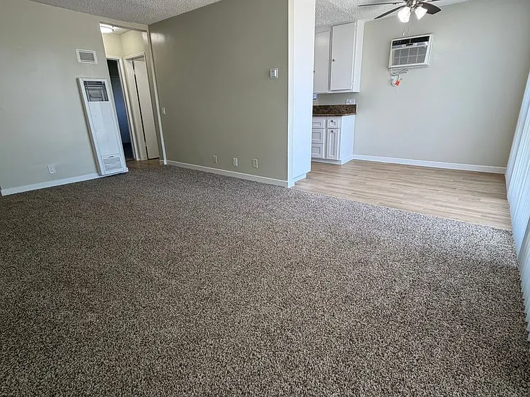 Stone Gate Apartments — Photo 43