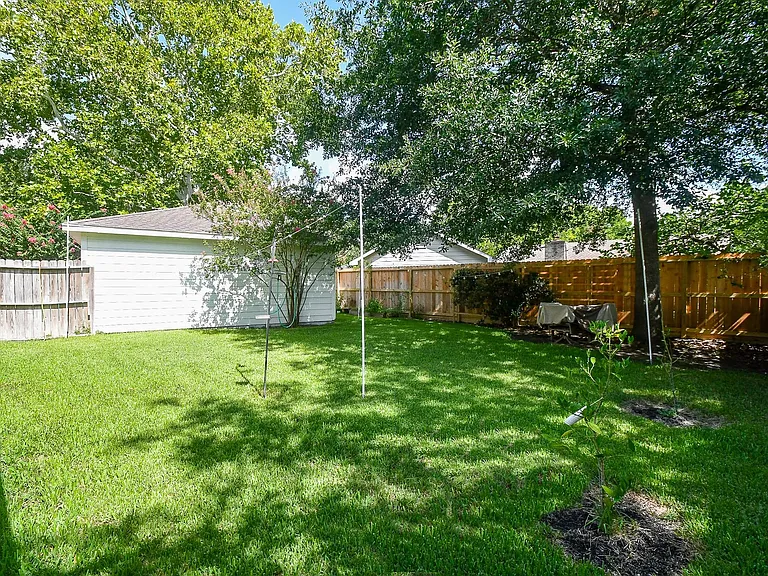 12806 Westhorpe Dr — Photo 45