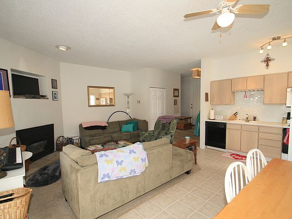 5th image of 58 Summit Dr Unit 11