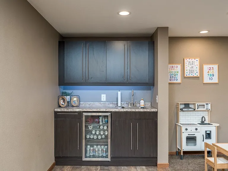 305 Tanager Rd — Photo 27